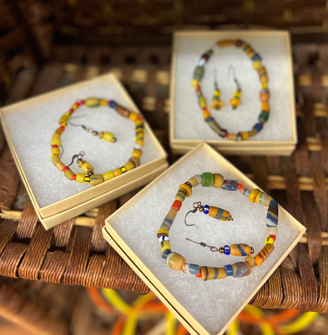 Boxed set of bracelet and earrings